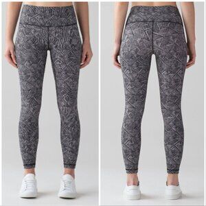 Lululemon Wunder Under Hi-Rise 7/8 Tight (Full-On Luxtreme 25") White Black